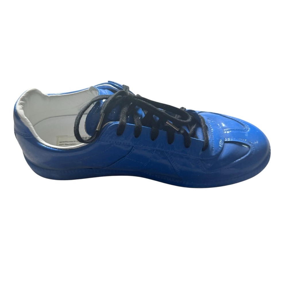 Maison Martin Margiela Blue and Black Sneakers Sleek Design in Good Condition.